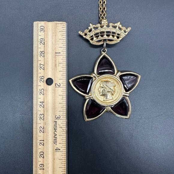 Vintage Amethyst Gripoix Glass Star Coin Brooch Pendant Necklace Julius Caesar - Picture 11 of 12